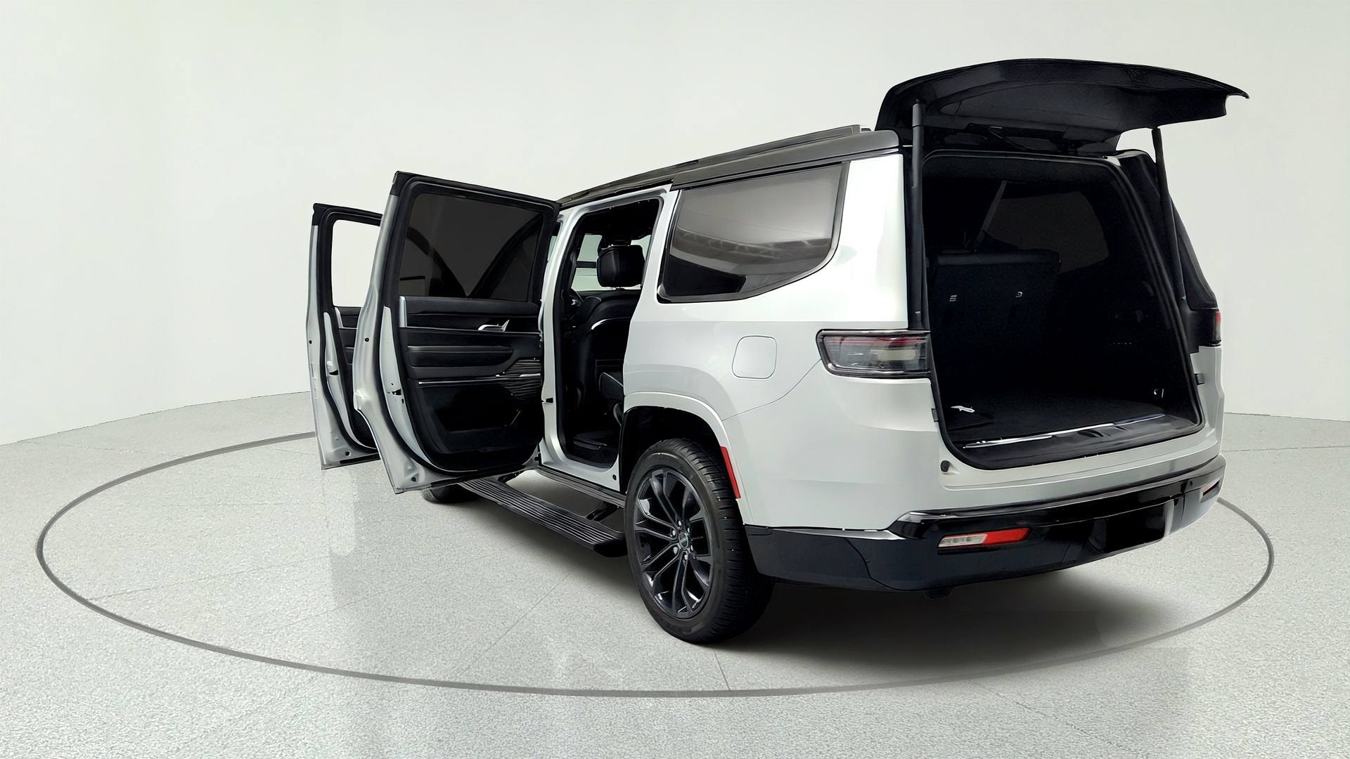 2023 Jeep Grand Wagoneer Obsidian 4x4