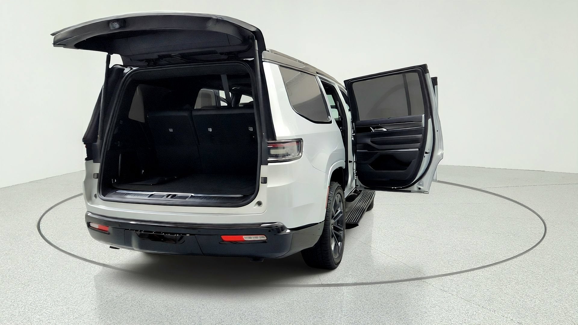 2023 Jeep Grand Wagoneer Obsidian 4x4