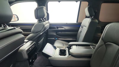 2023 Jeep Grand Wagoneer Obsidian 4x4