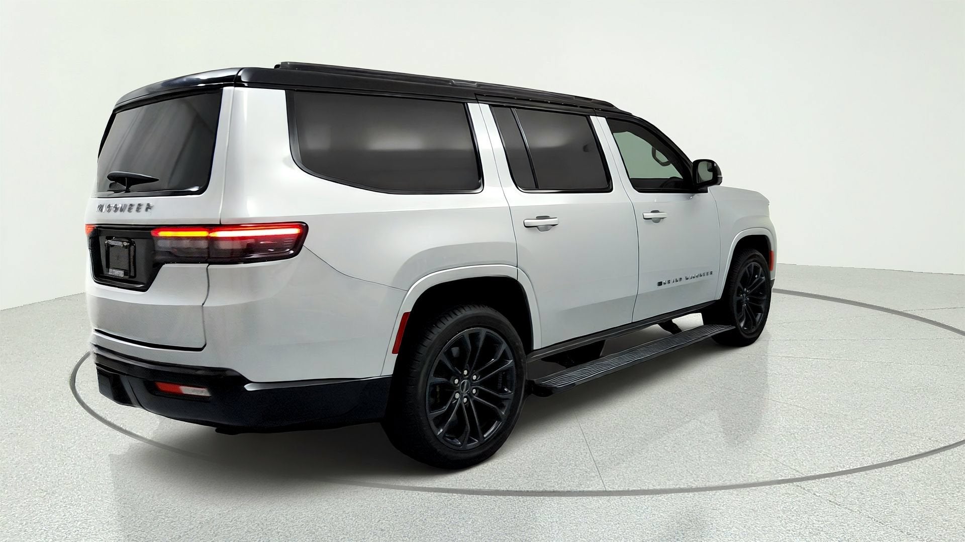 2023 Jeep Grand Wagoneer Obsidian 4x4