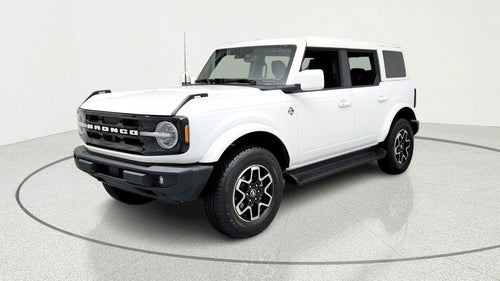 2025 Ford Bronco Outer Banks