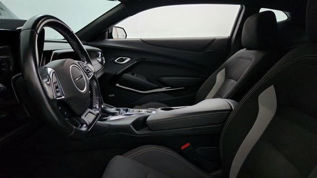 2022 Chevrolet Camaro LT1