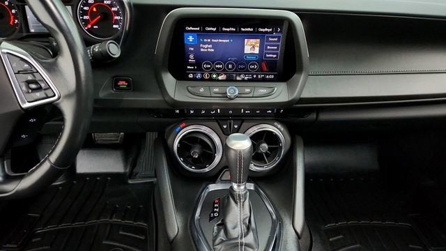 2022 Chevrolet Camaro LT1