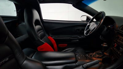 2004 Chevrolet Corvette Base