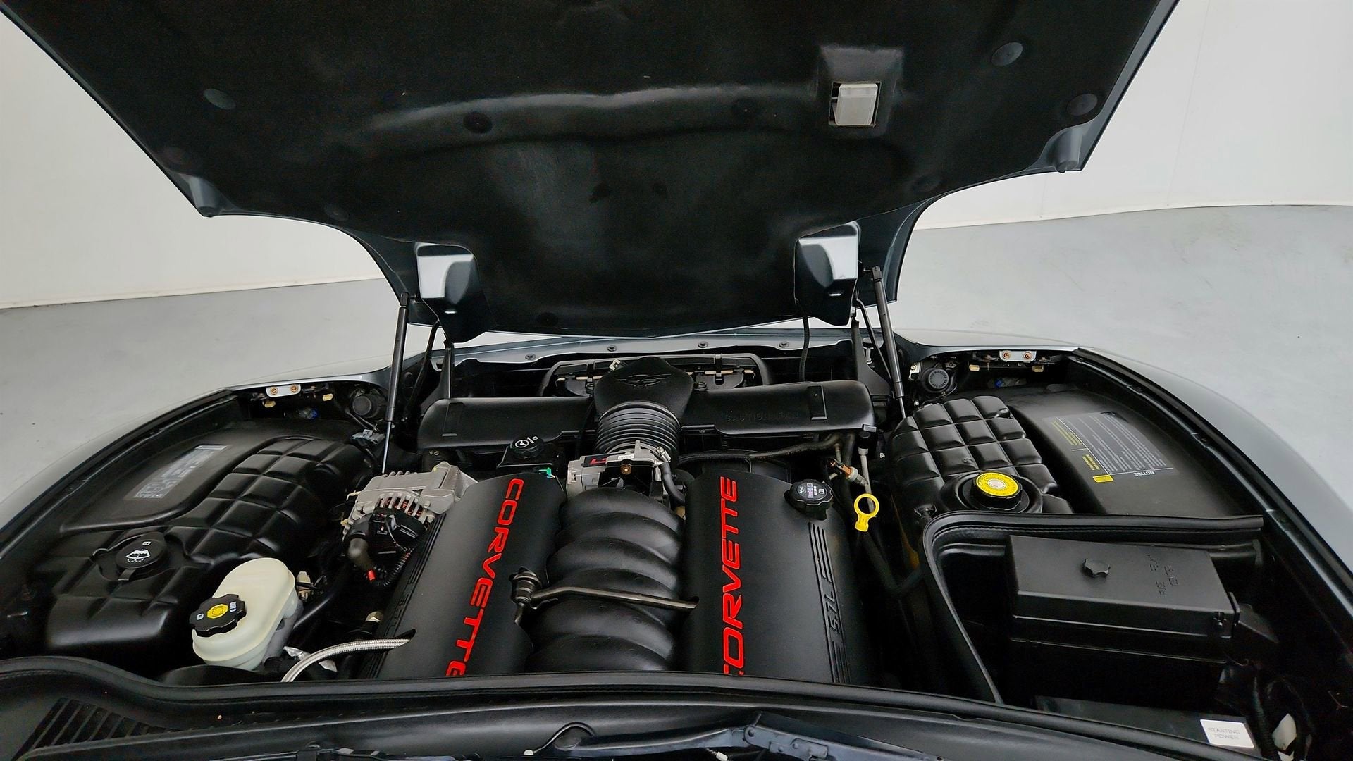 2004 Chevrolet Corvette 2DR CONV