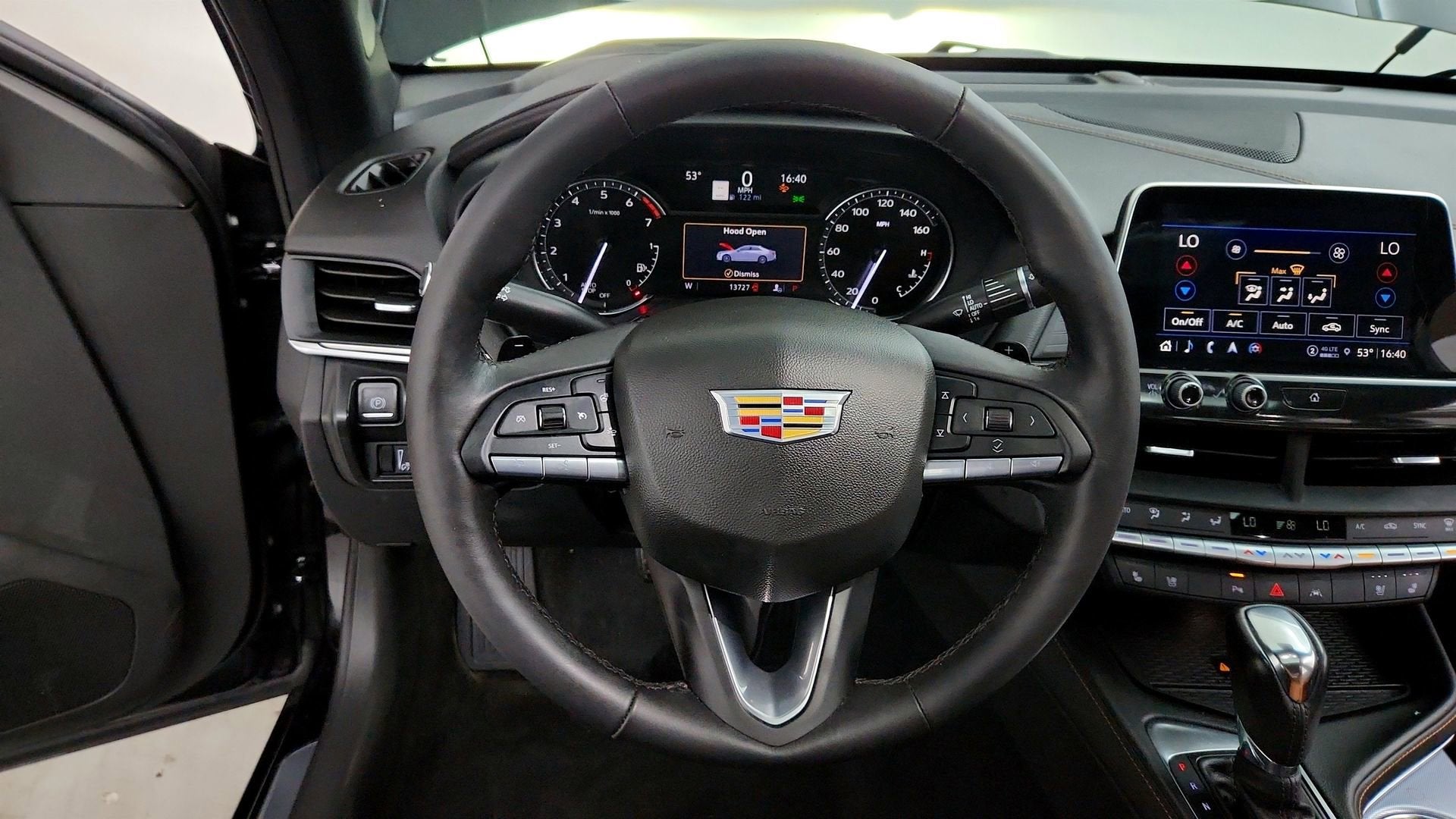 2024 Cadillac CT4 Premium Luxury
