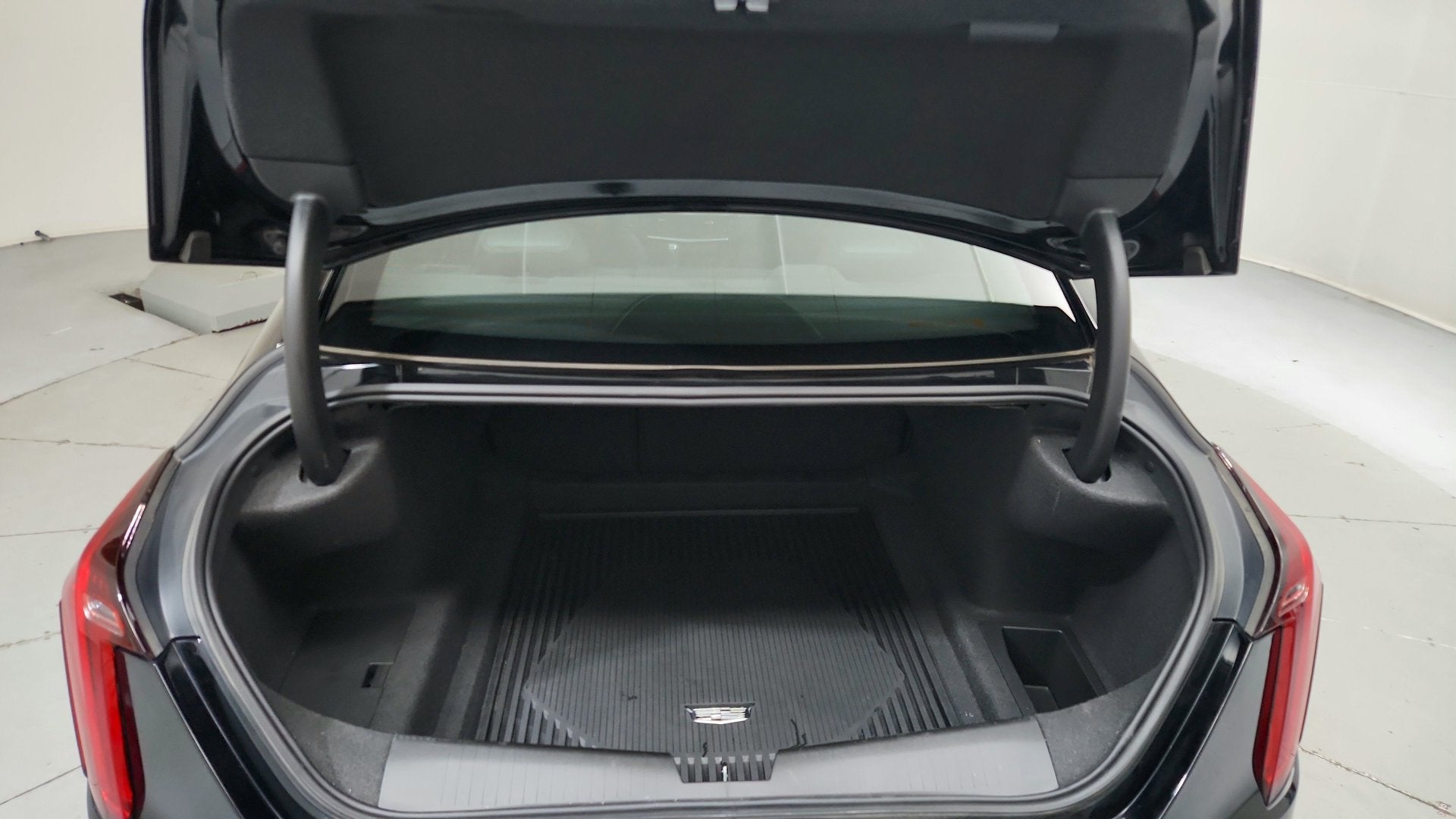 2024 Cadillac CT4 Premium Luxury