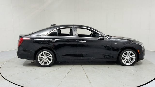 2022 Cadillac CT4 Luxury