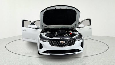 2024 Cadillac CT4 Luxury
