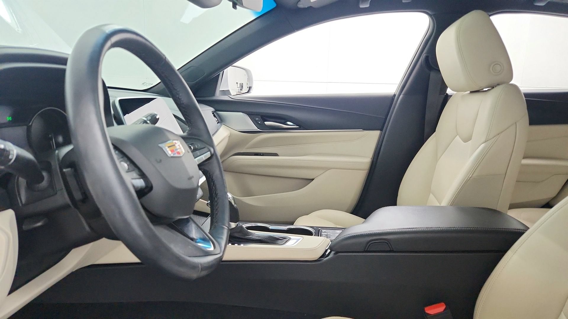 2024 Cadillac CT4 Luxury