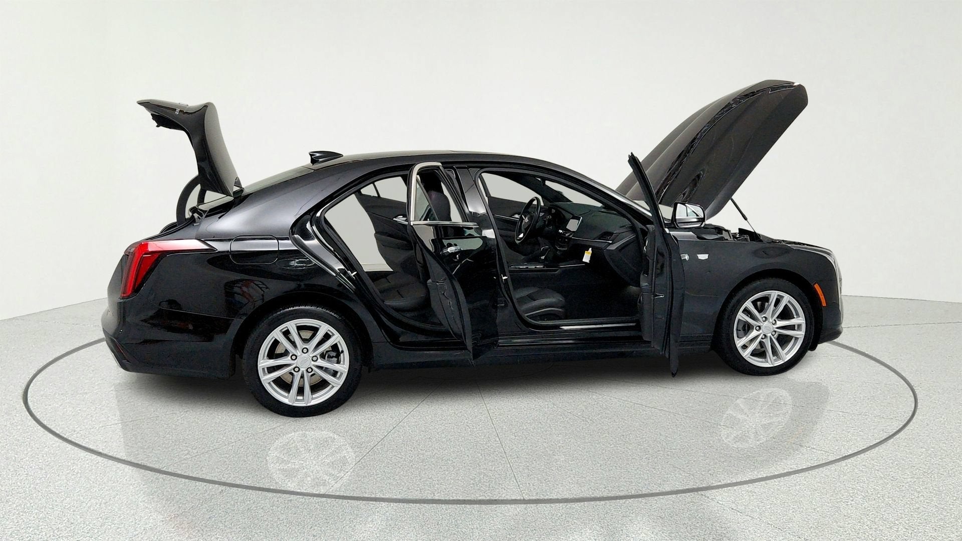2024 Cadillac CT4 Luxury