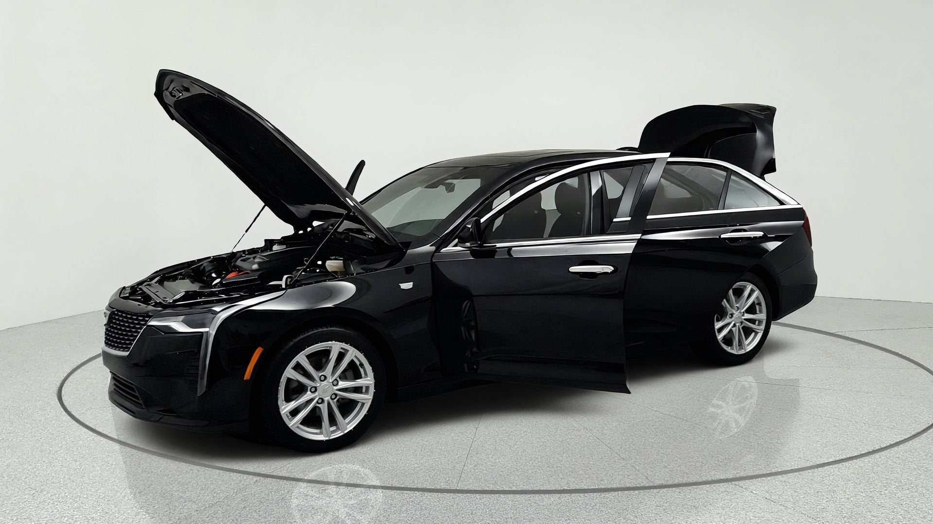 2024 Cadillac CT4 Luxury