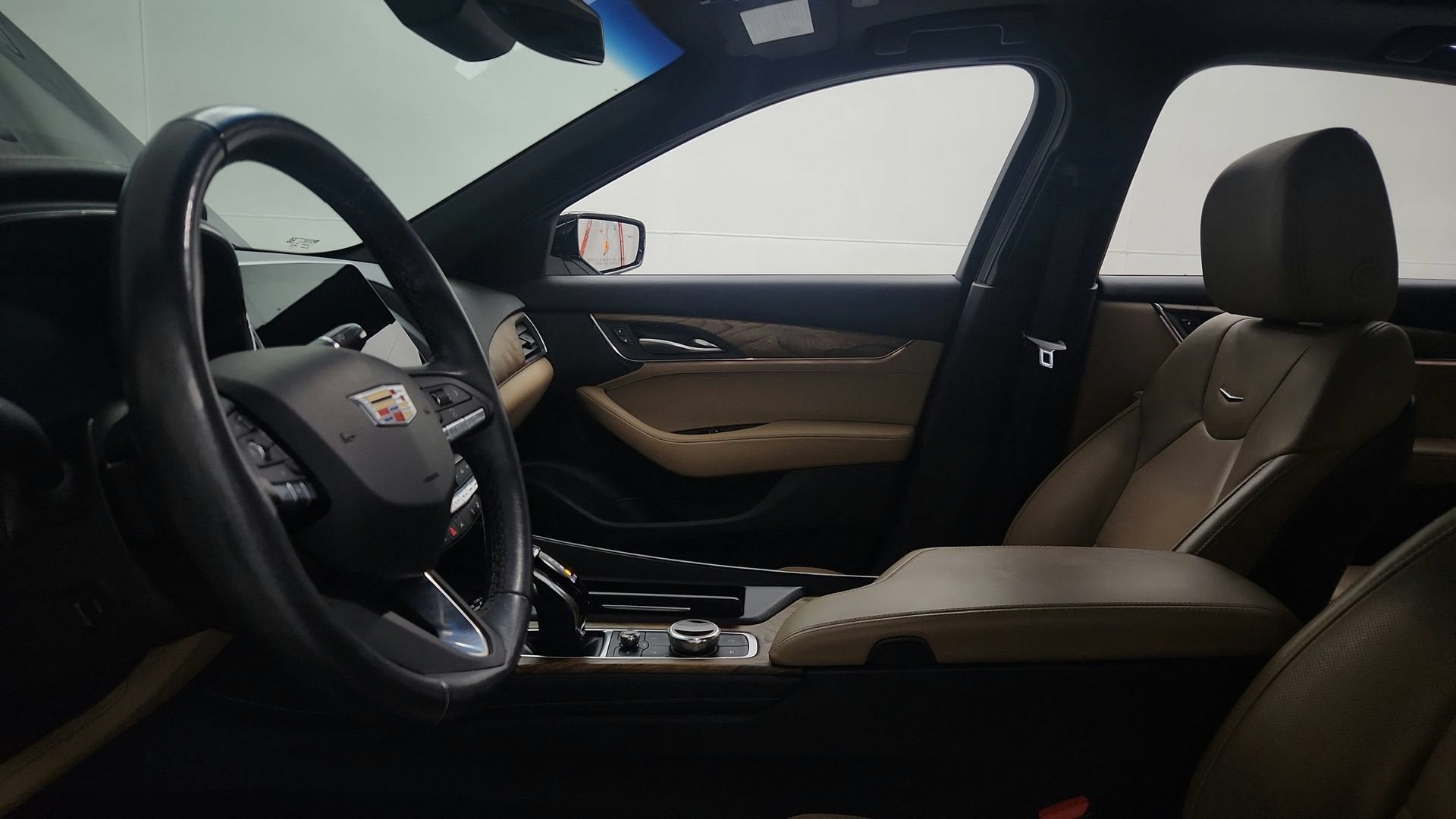 2022 Cadillac CT5 Premium Luxury