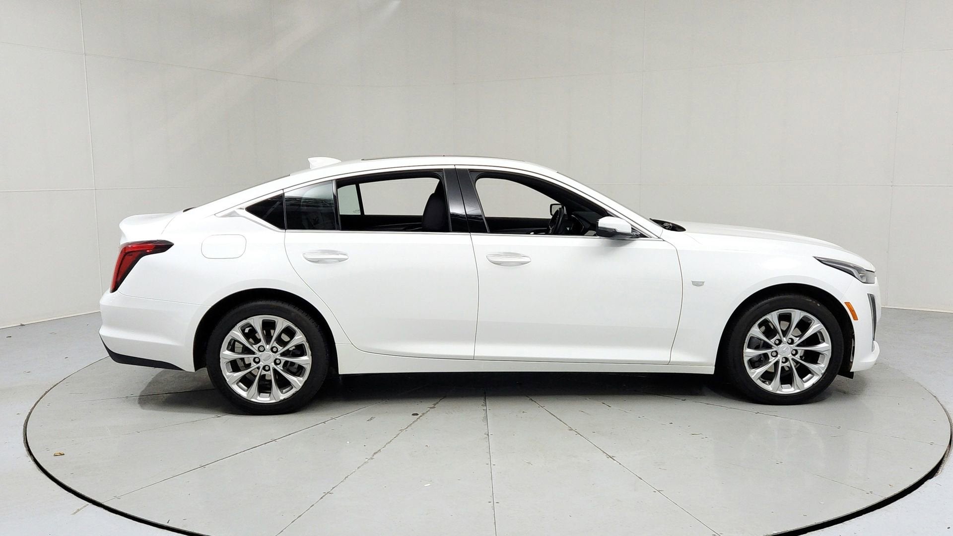2022 Cadillac CT5 Premium Luxury