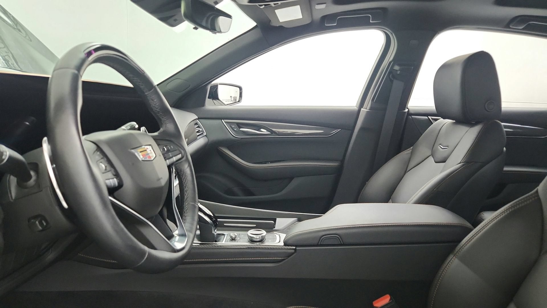 2025 Cadillac CT5 Sport
