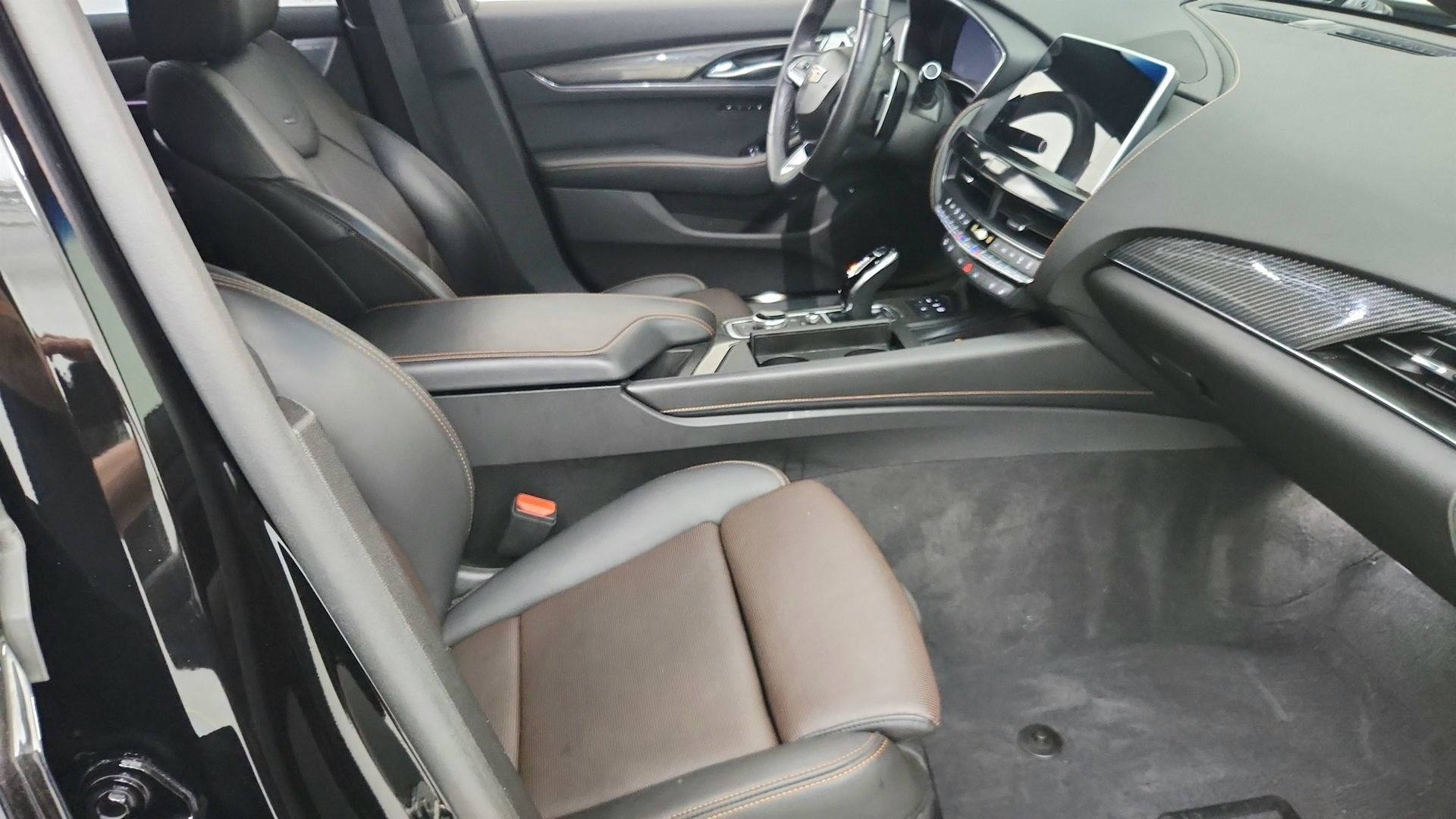 2023 Cadillac CT5 Sport