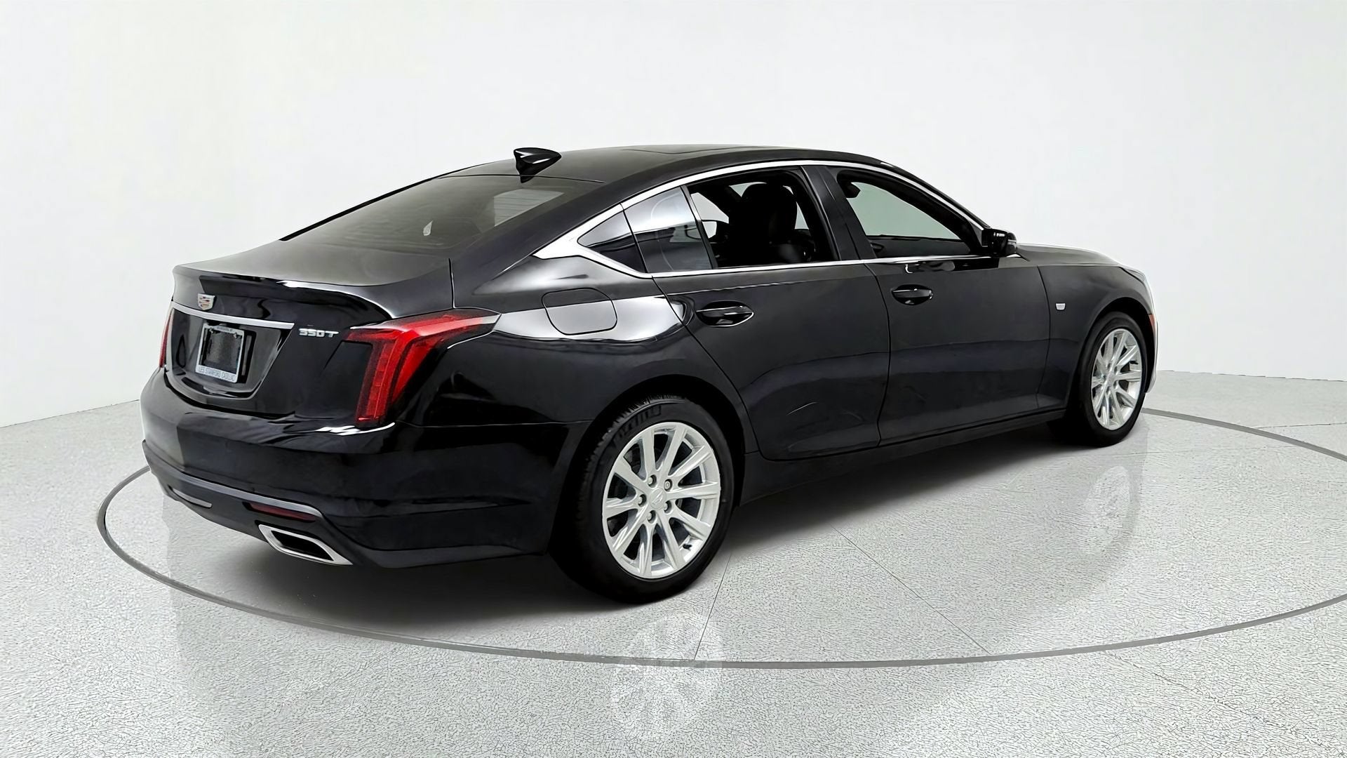 2022 Cadillac CT5 Luxury