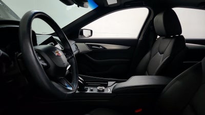 2024 Cadillac CT5 Luxury