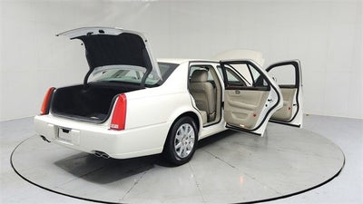 2010 Cadillac DTS w/1SD
