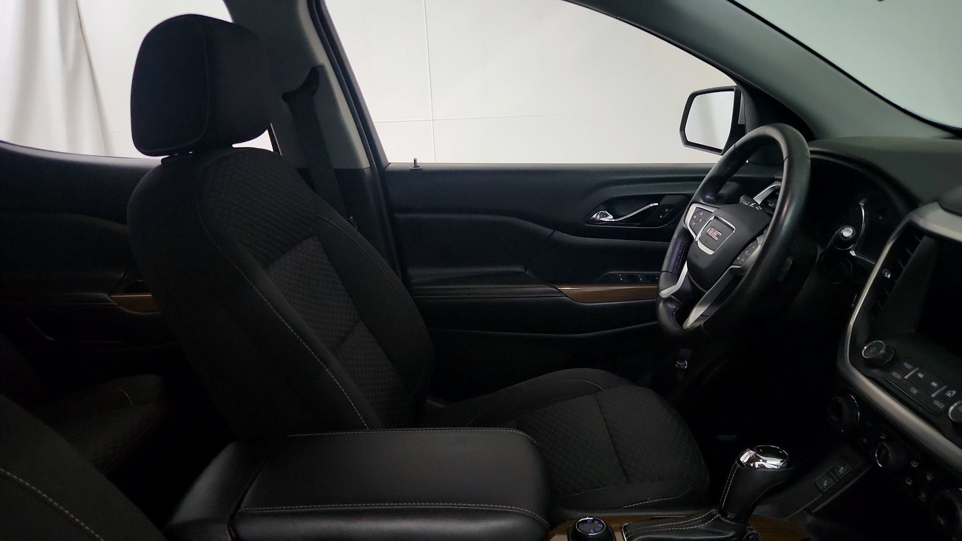 2018 GMC Acadia SLE