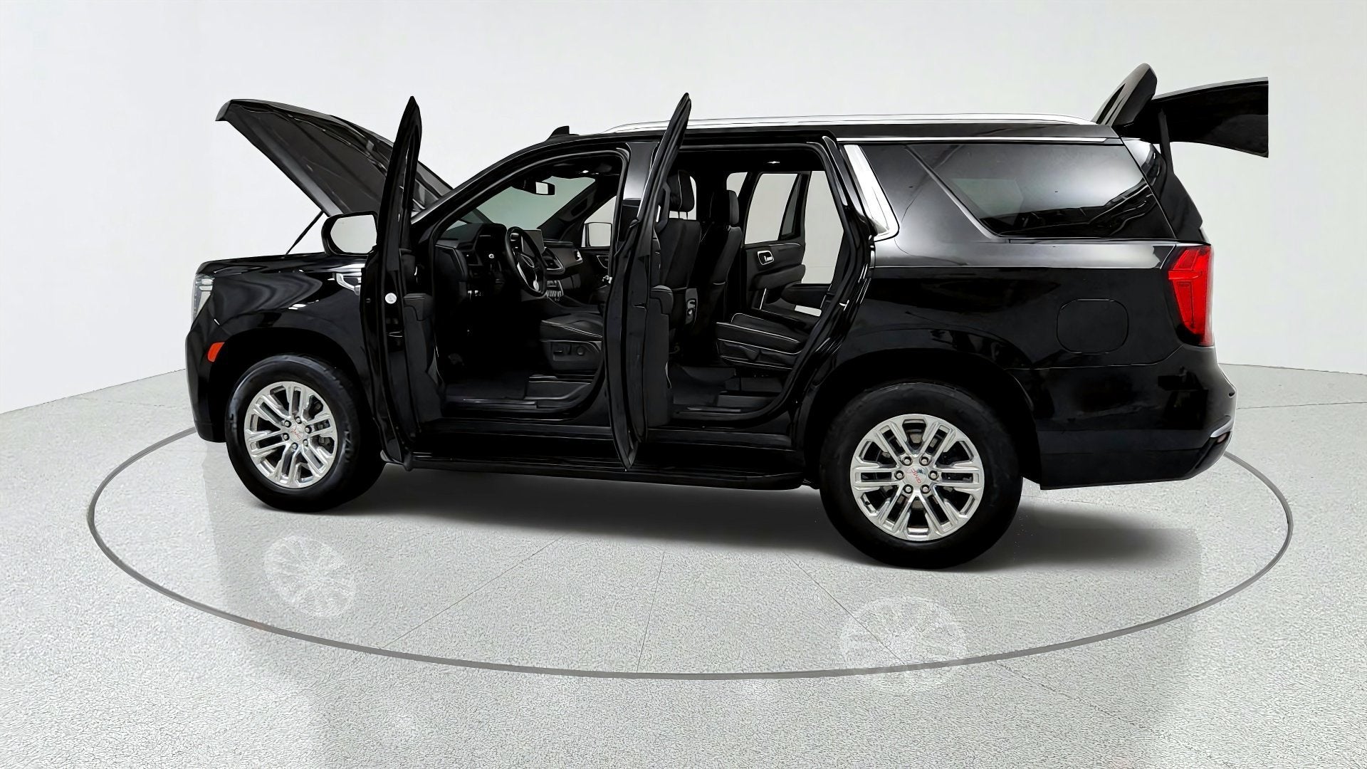 2023 GMC Yukon SLT