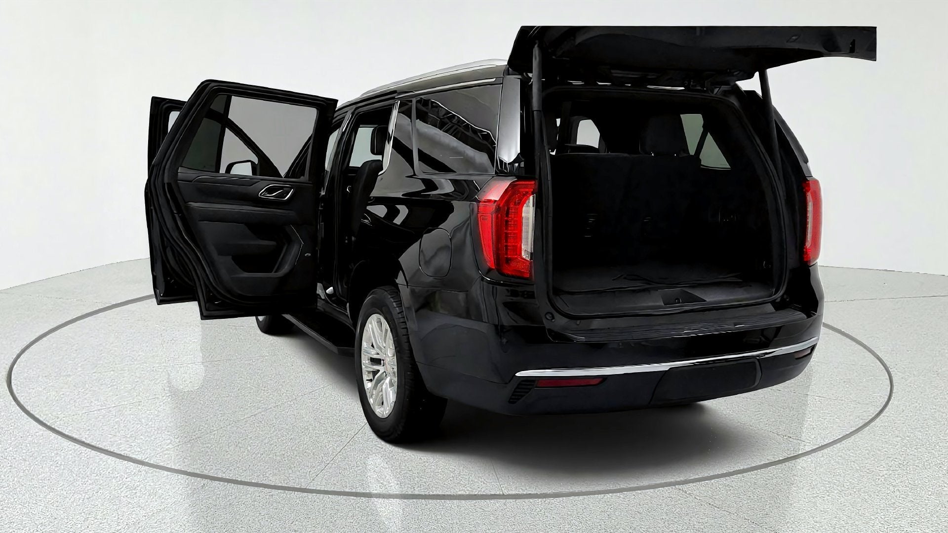 2023 GMC Yukon SLT