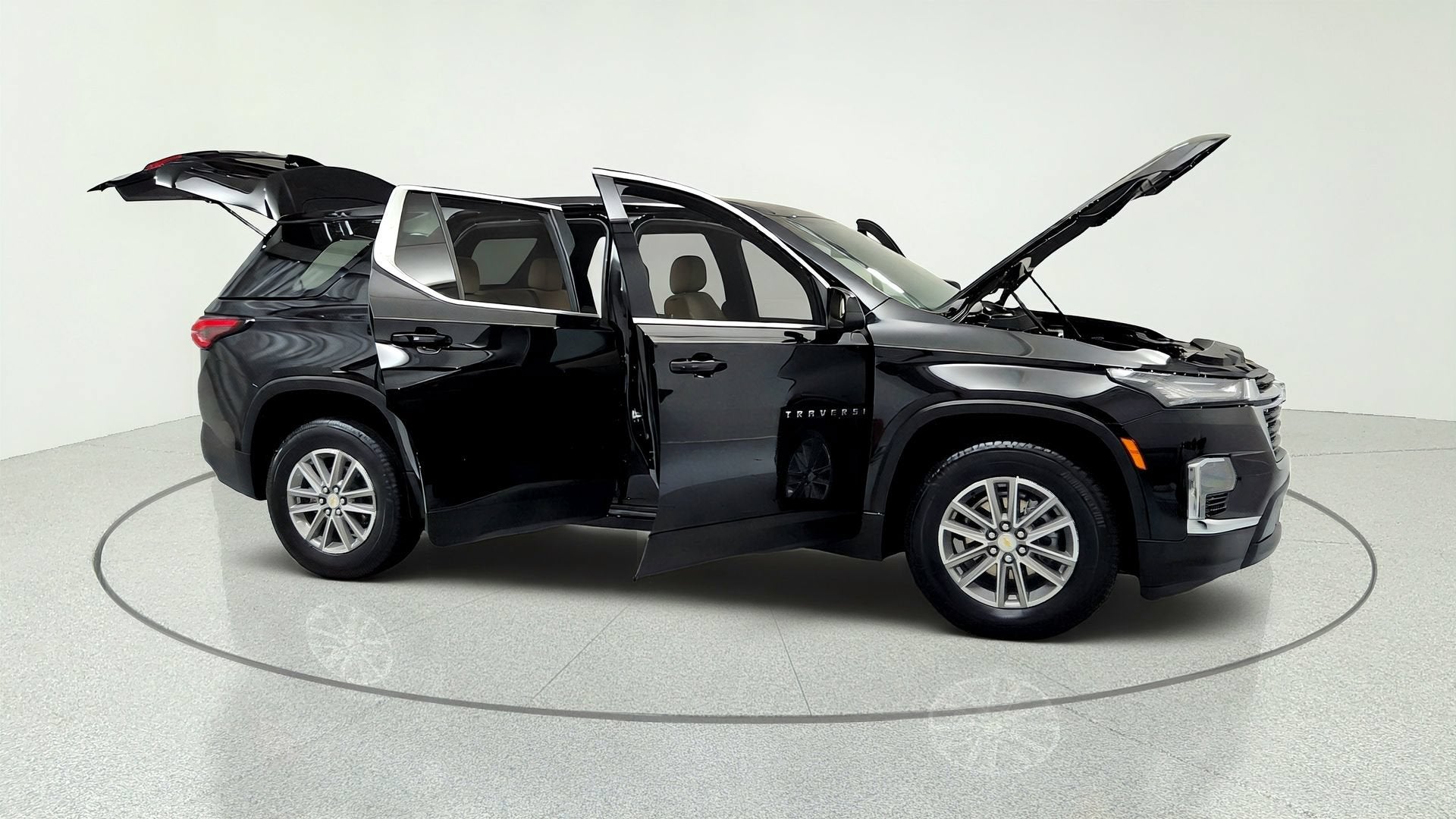 2023 Chevrolet Traverse LS
