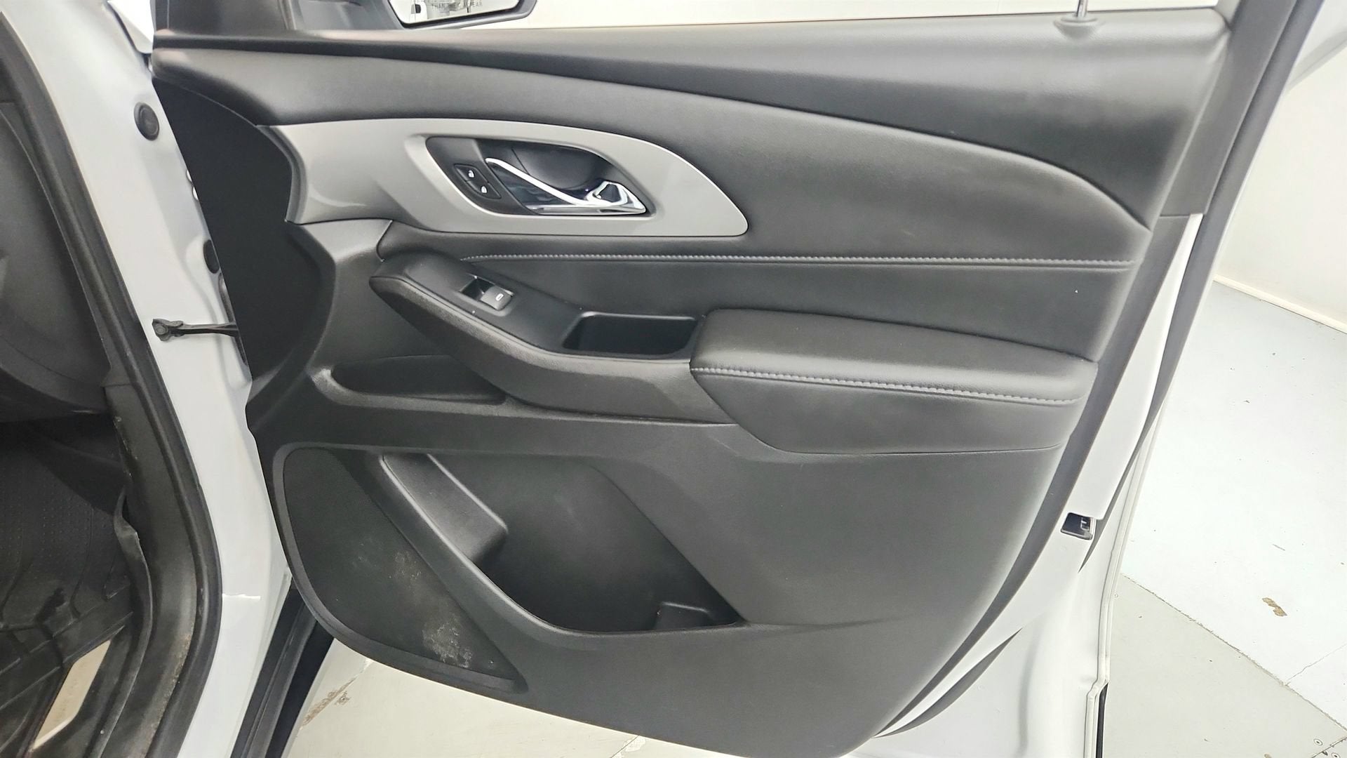 2024 Chevrolet Traverse Limited LT Cloth