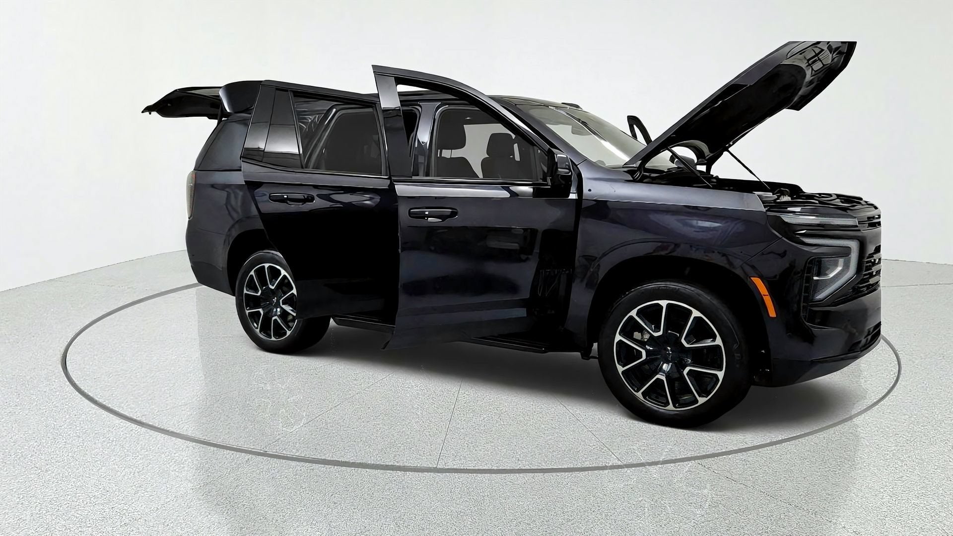 2025 Chevrolet Tahoe RST