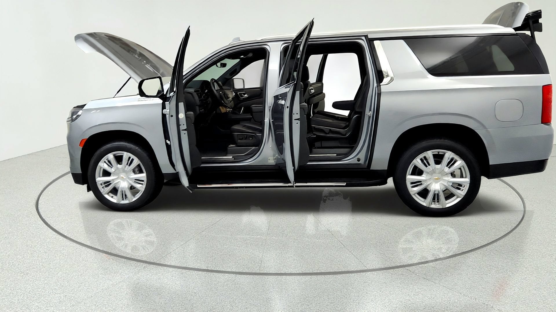 2023 Chevrolet Suburban High Country