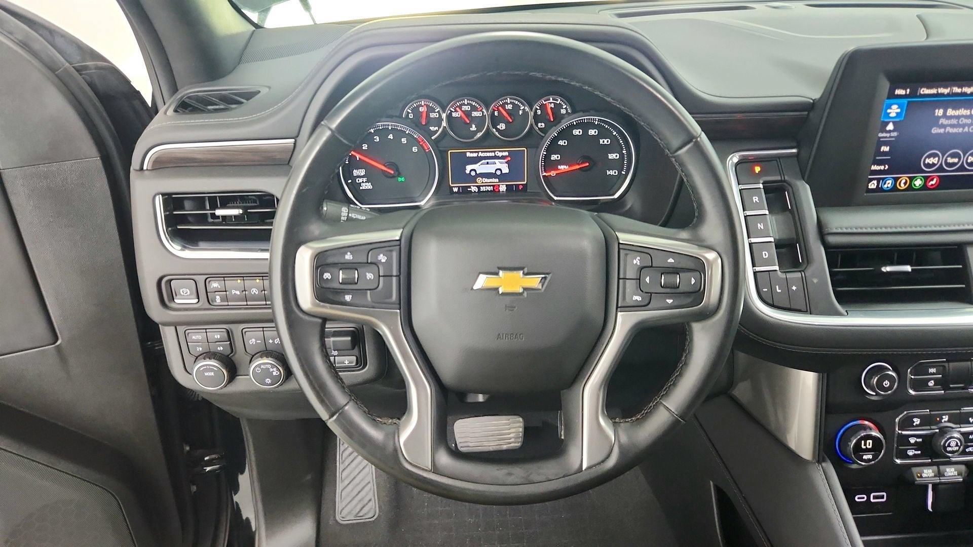 2023 Chevrolet Tahoe LS
