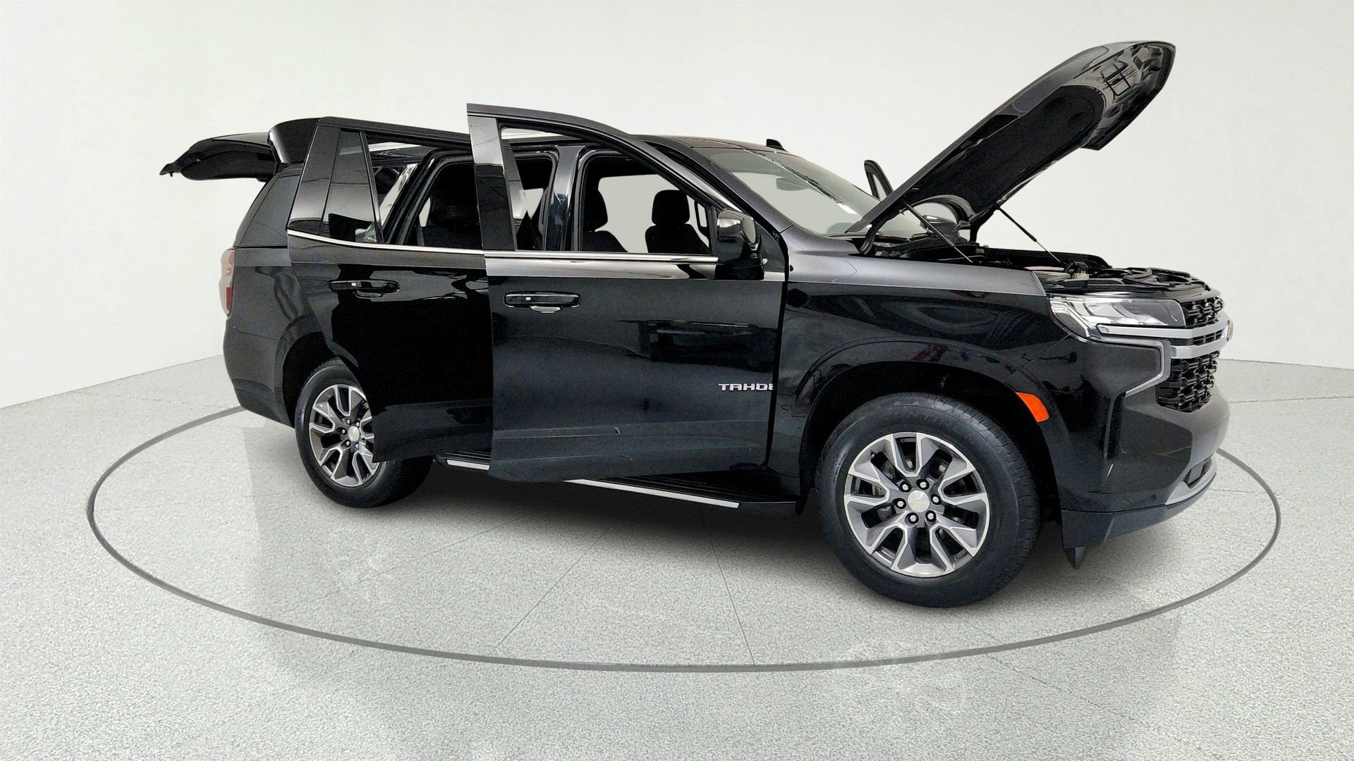 2023 Chevrolet Tahoe LS