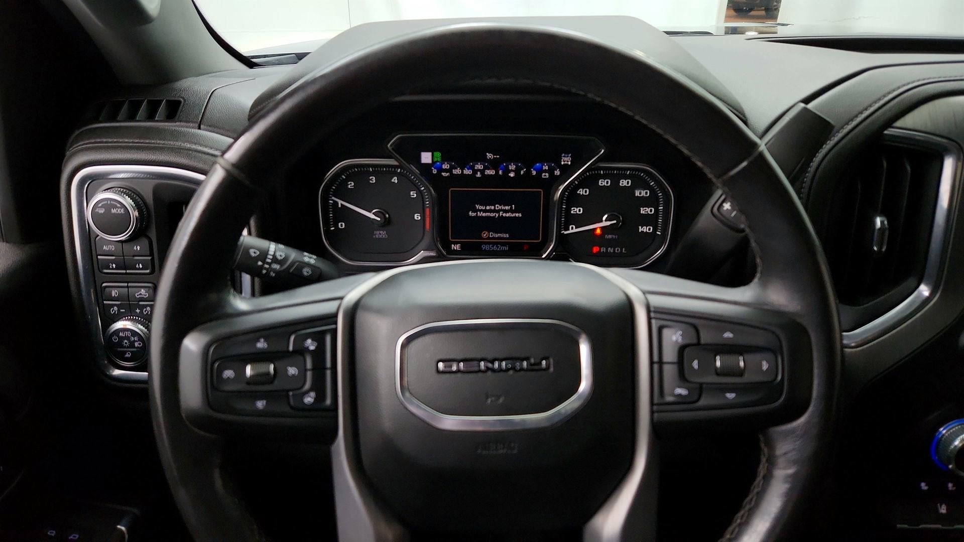 2023 GMC Sierra 2500 HD Denali