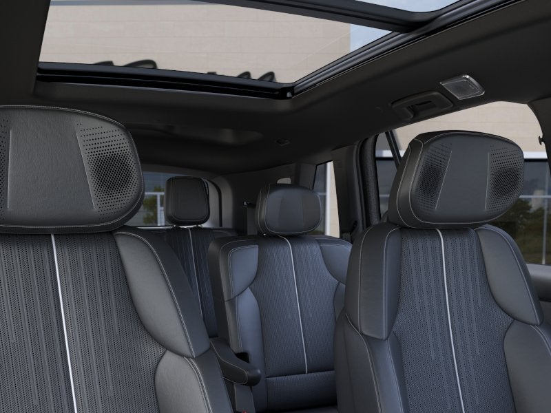 2027 Cadillac VISTIQ Luxury