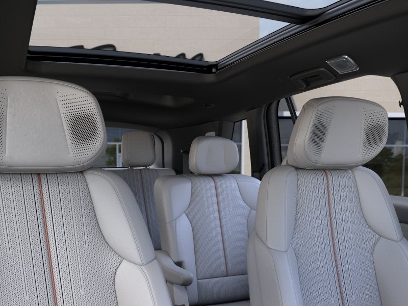 2027 Cadillac VISTIQ Luxury