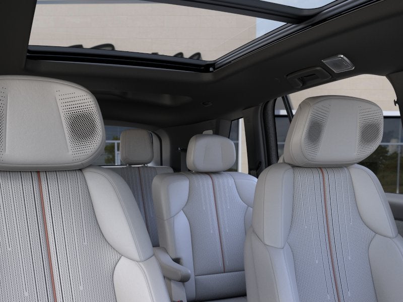 2027 Cadillac VISTIQ Luxury