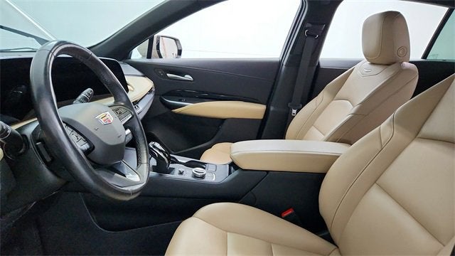 2024 Cadillac XT4 Luxury