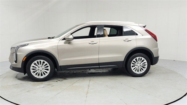 2024 Cadillac XT4 Luxury