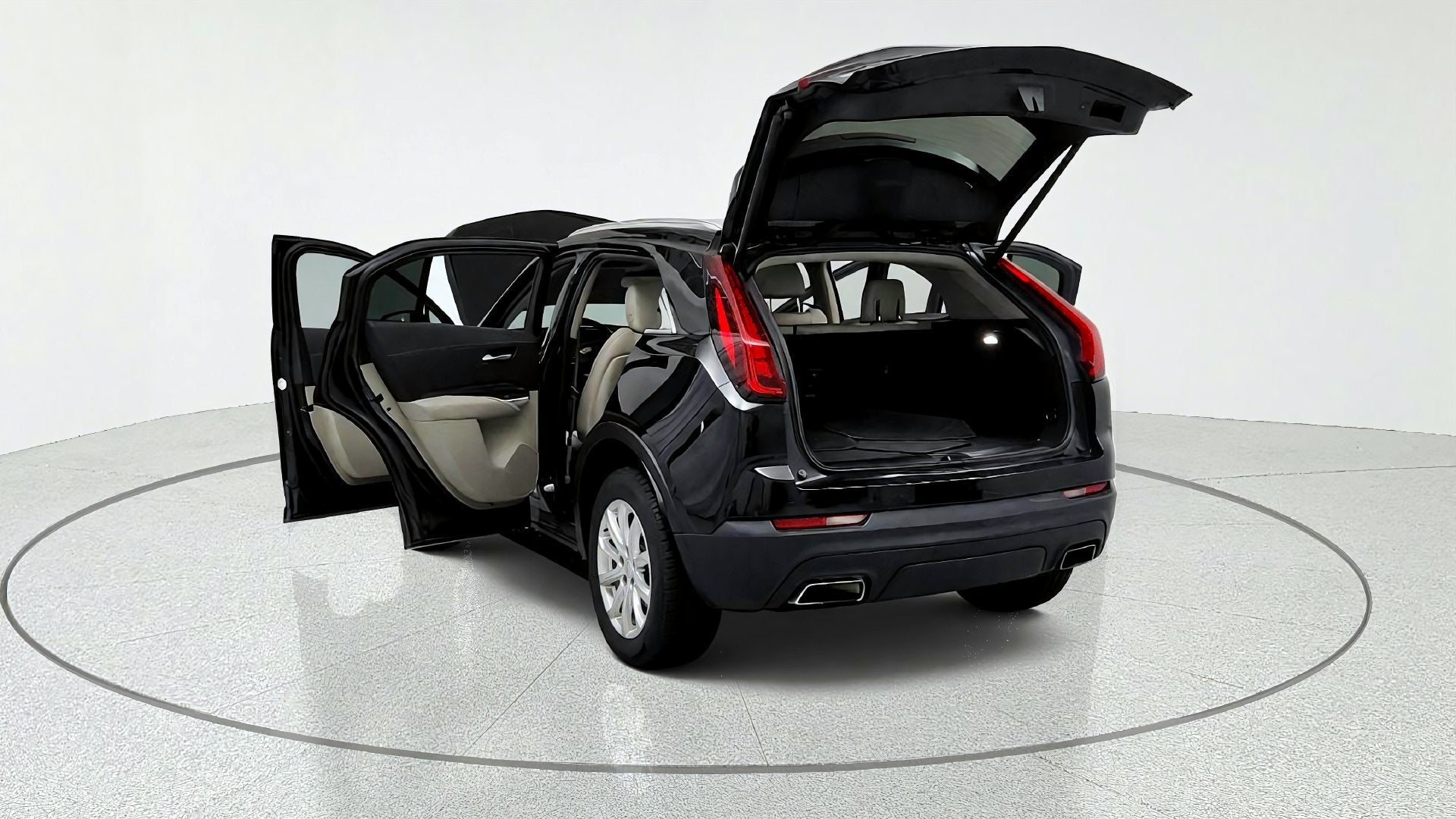 2023 Cadillac XT4 AWD Luxury