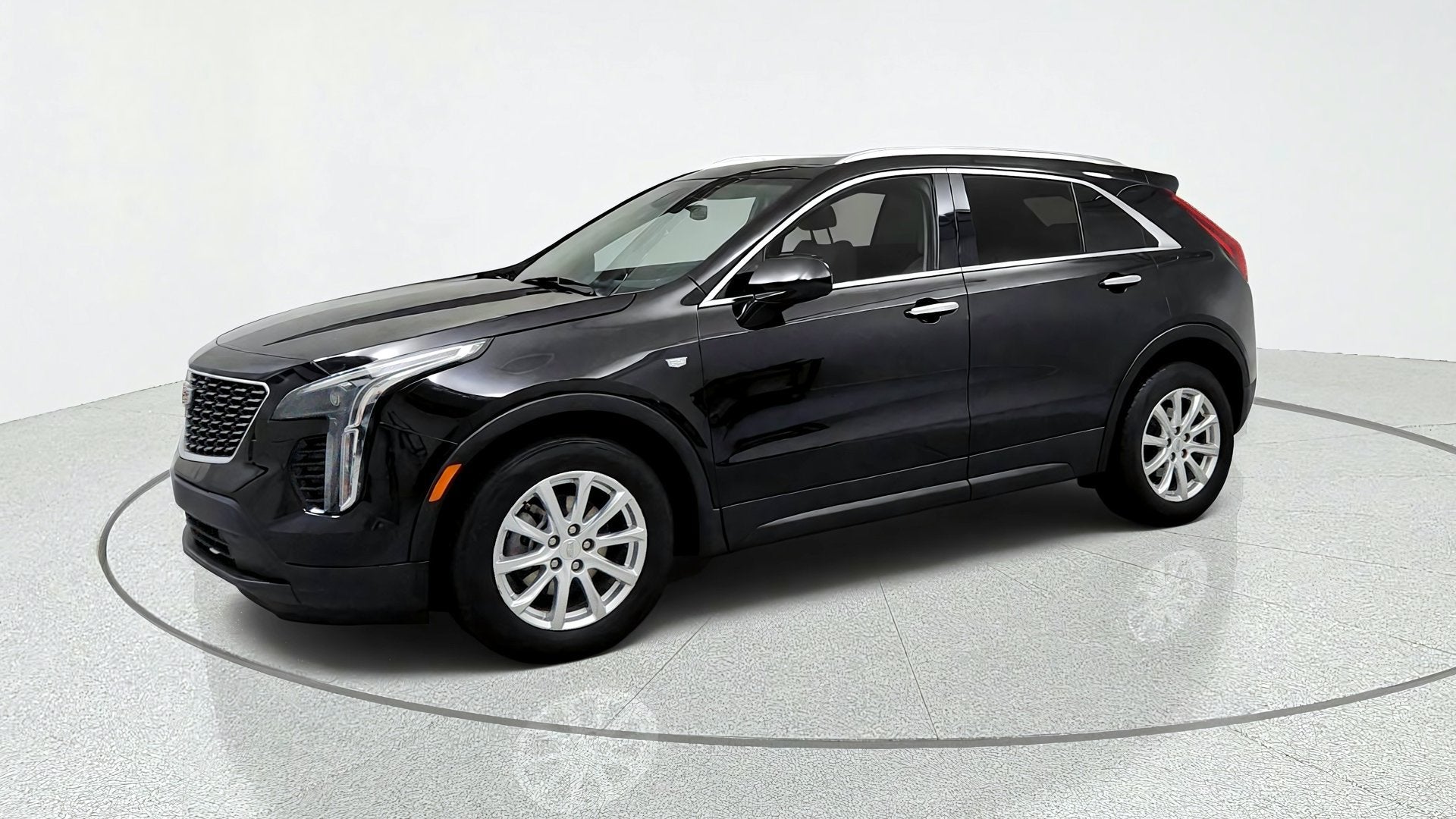 2023 Cadillac XT4 AWD Luxury