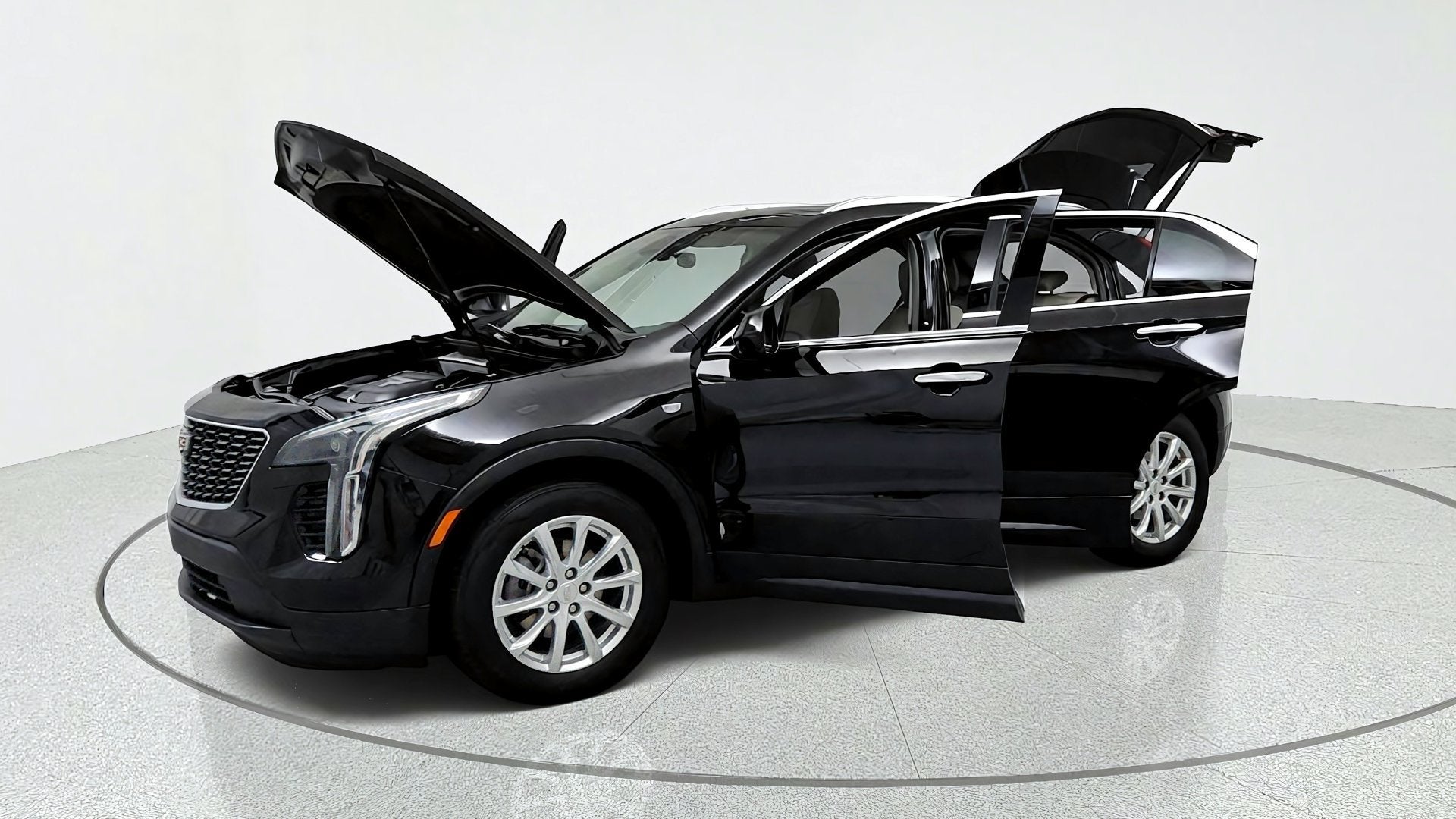 2023 Cadillac XT4 AWD Luxury
