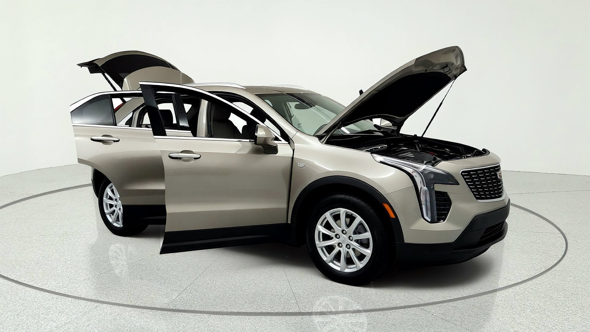 2023 Cadillac XT4 Luxury