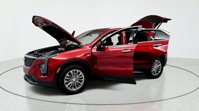 2024 Cadillac XT4 Premium Luxury