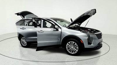 2024 Cadillac XT4 Premium Luxury