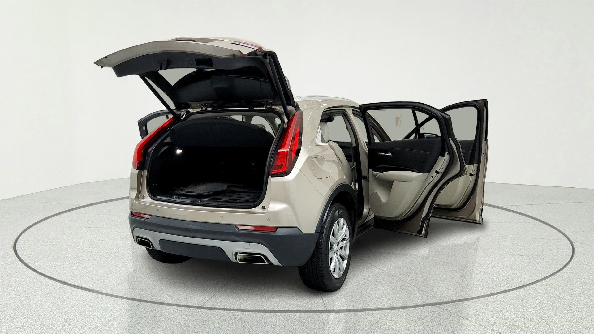 2023 Cadillac XT4 Premium Luxury