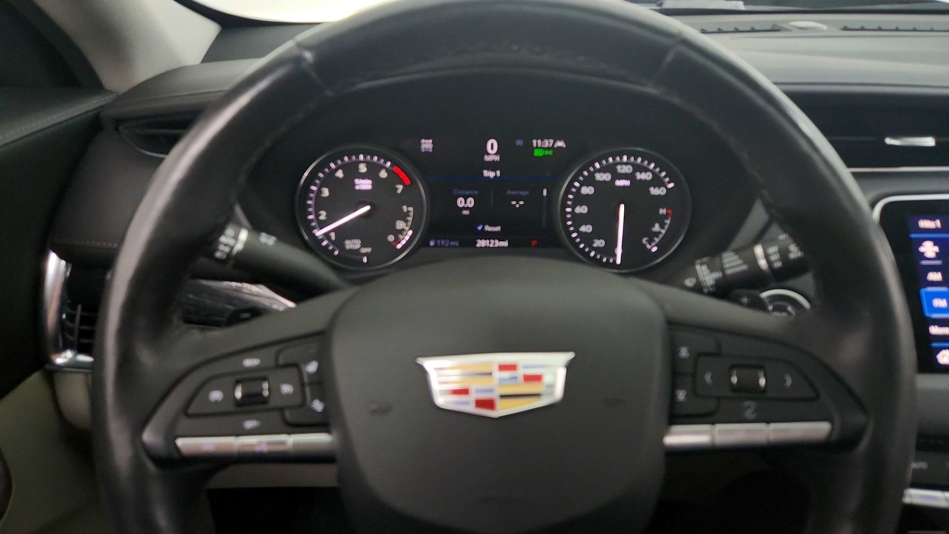 2023 Cadillac XT4 Premium Luxury