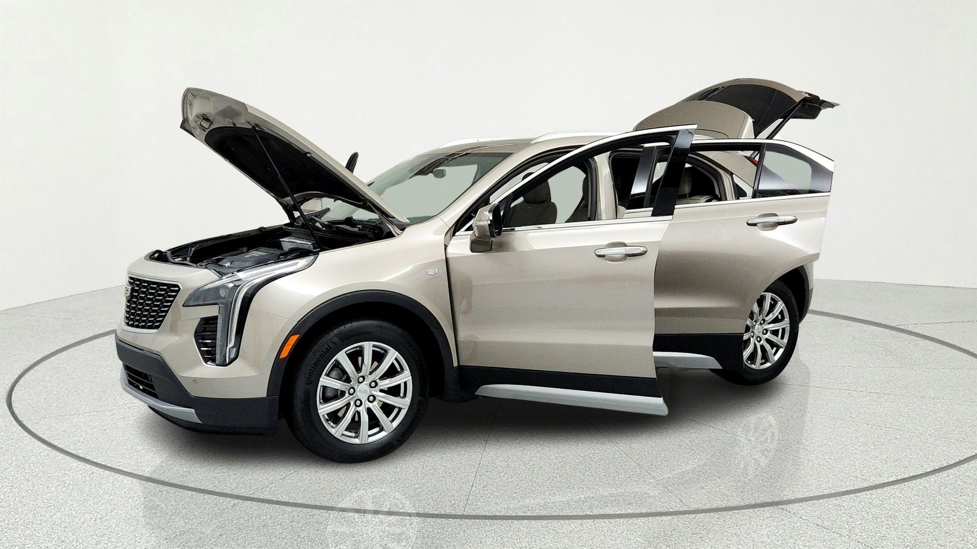 2023 Cadillac XT4 Premium Luxury
