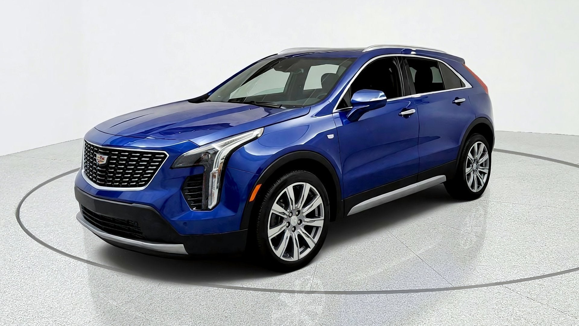 2023 Cadillac XT4 AWD Premium Luxury