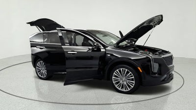 2024 Cadillac XT4 Premium Luxury