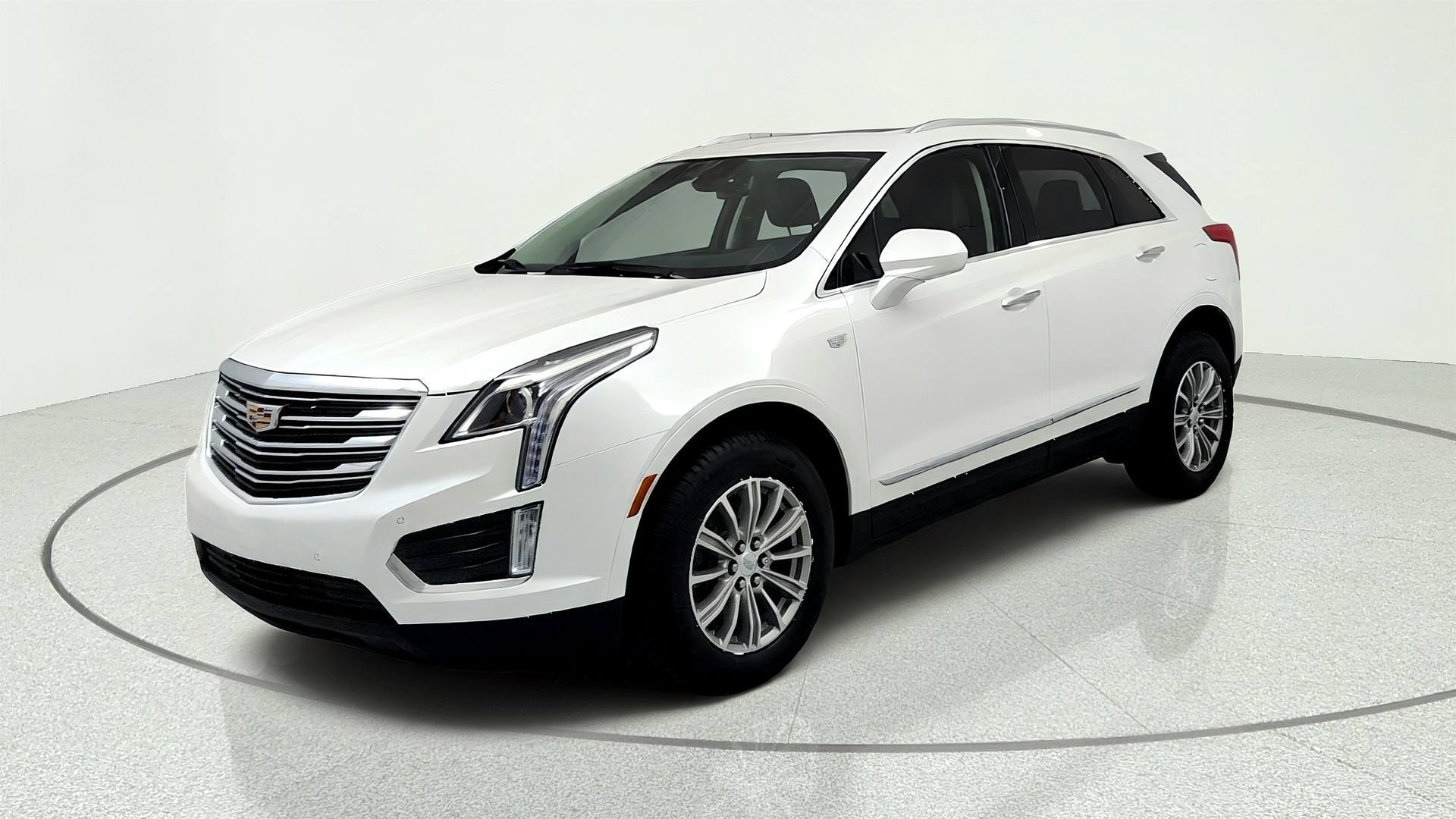 2017 Cadillac XT5 Luxury FWD